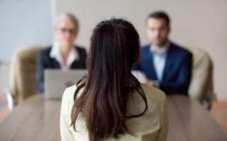 There are numerous things interviewees do that could be off-putting to a recruiter