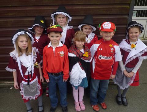 Extra St David's Day Pictures 2012 Ysgol Ger Y Llan