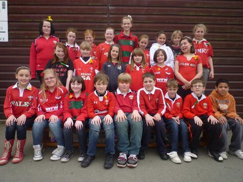 Extra St David's Day Pictures 2012 Ysgol Ger Y Llan