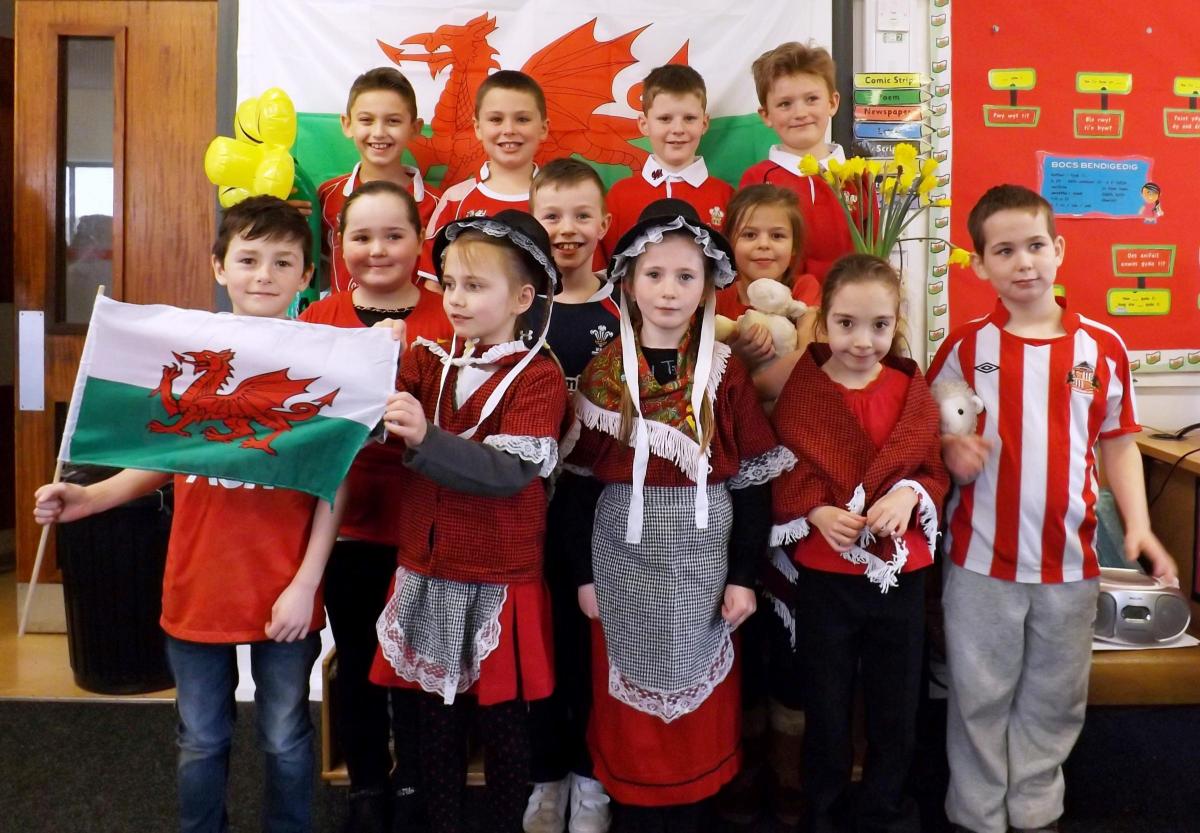 Monkton School show their Welsh pride for St David's Day. 