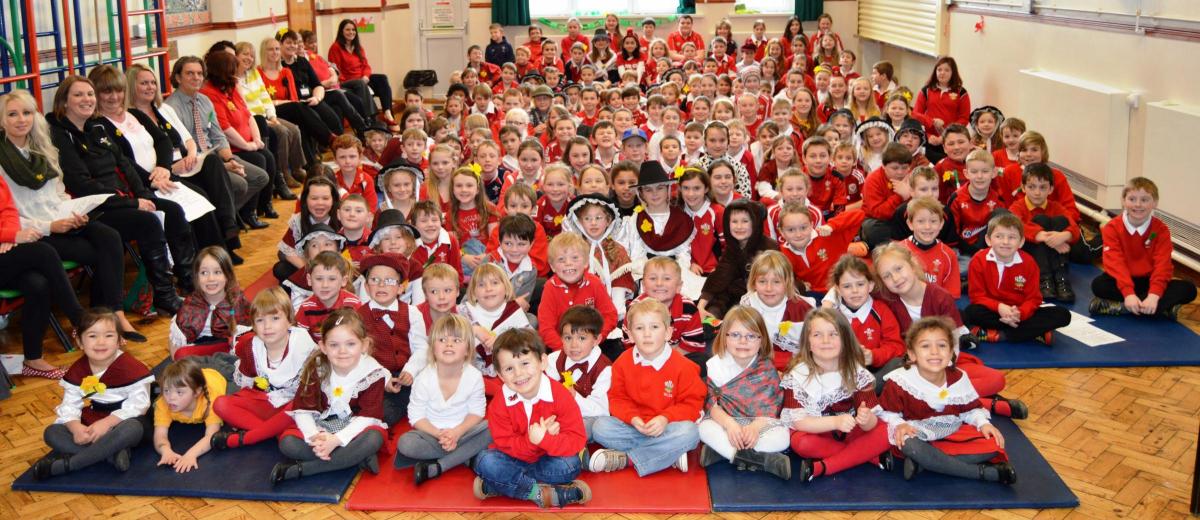 Pembrokeshire schools mark St David's Day 2014