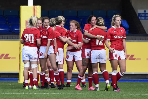 Wales attack coach Richard Whiffin says he wants to see his side dig in for the full 80 minutes when they take on England in the TikTok Women's Six Nations.