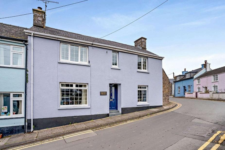 Inside beautiful home for sale in St Davids close to cathedral | Western Telegraph 