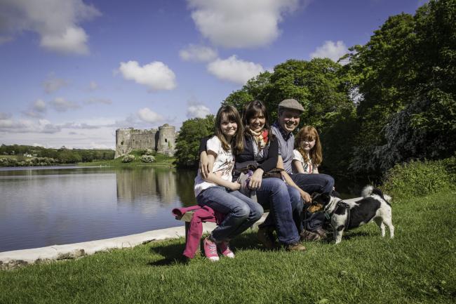 Who Let The Dogs In Carew Castle To Host Doggy Day Out Western Telegraph